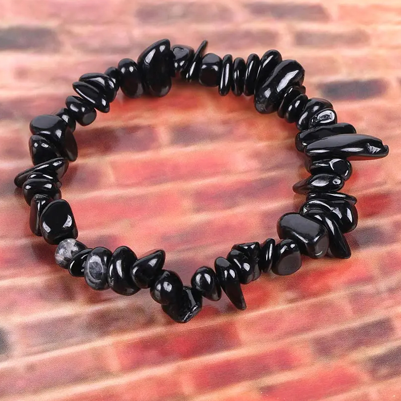 Bracciale elasticizzato in perle di tormalina irregolari