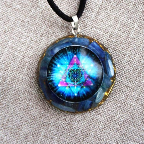 Collier Orgonite ’l’Apelle Céleste’ en Cyanite - Collier