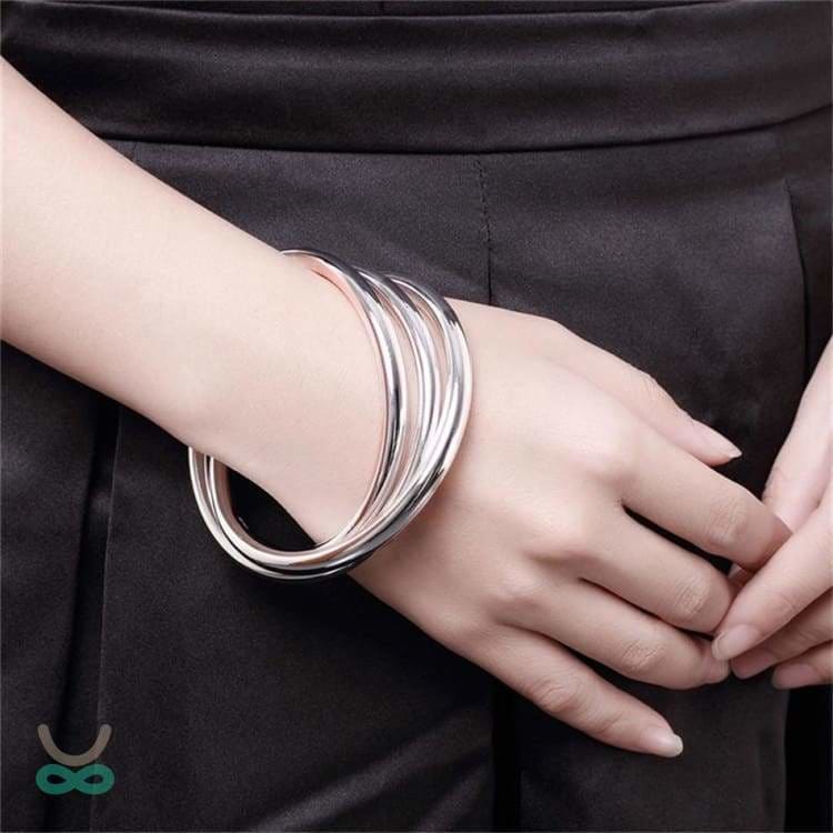 Bracciale a sei fili Tubogas in Argento 925 - Compro oro e Gioielleria - Campobasso Bracciale a sei fili Tubogas in Argento 925 - Compro oro e Gioielleria - Campobasso