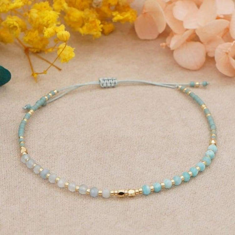 Bracciali sottili per l'estate