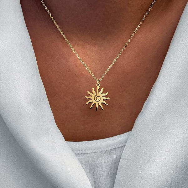 Collier ’Espoir’ orné d’un Soleil