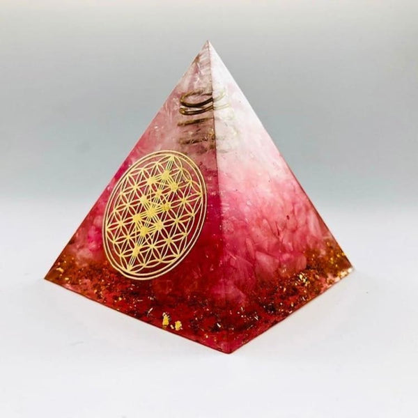 PIRAMIDE DI ORGONITE AMORE E DOLCEZZA. - decorazione