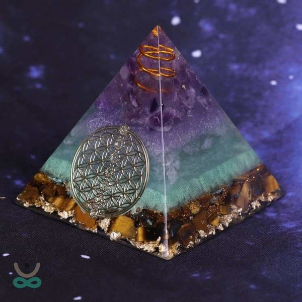 Pyramide Orgonite Energie et Sérénité - decoration